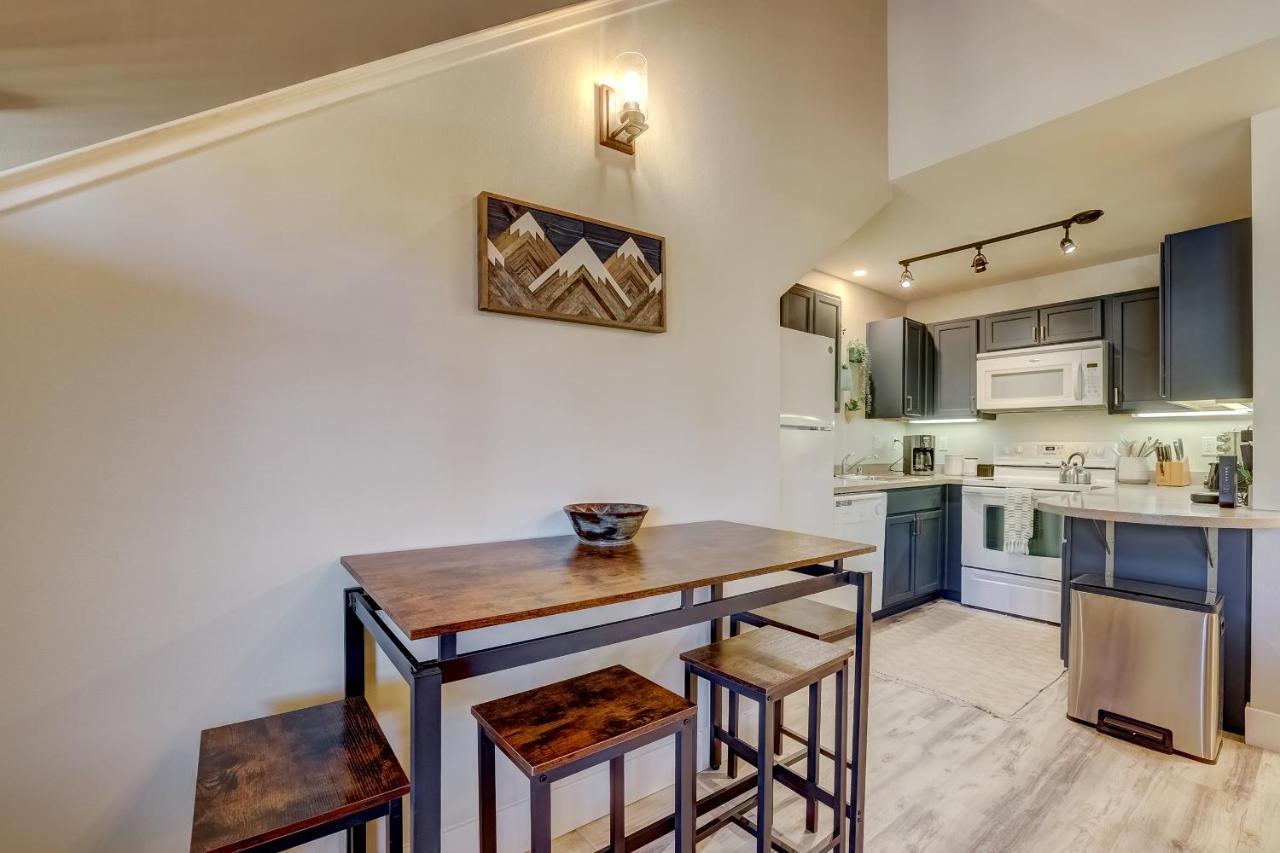 Private Steps From Lift Minutes To Stateline
