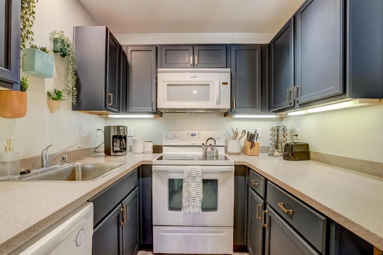 Private Steps From Lift Minutes To Stateline
